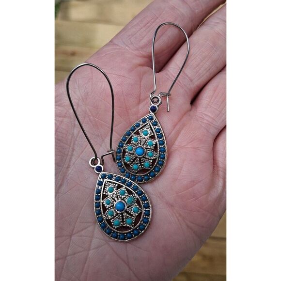 Jewelry - Turquoise Stones & Silver Metal Earrings